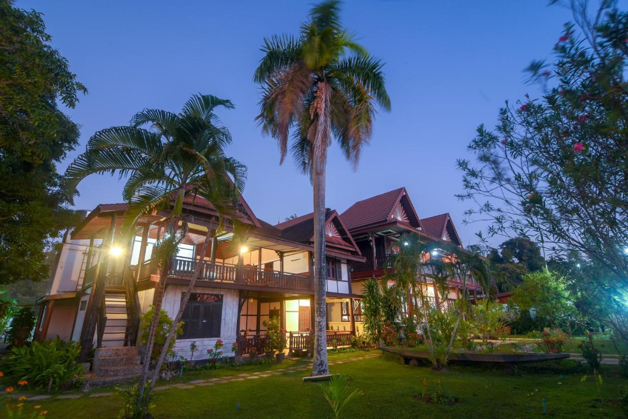 Kongmany Colonial House Hotel Muang Không Exterior foto