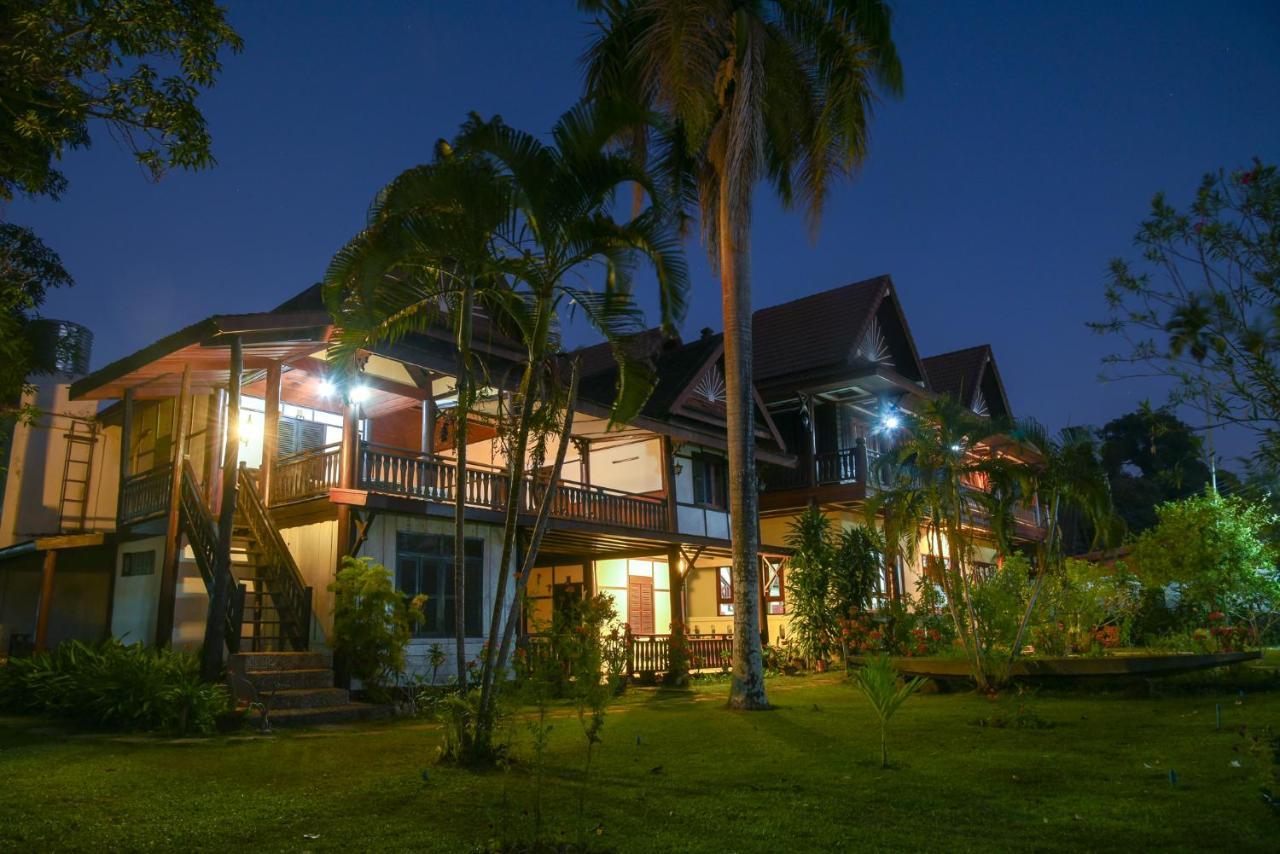 Kongmany Colonial House Hotel Muang Không Exterior foto