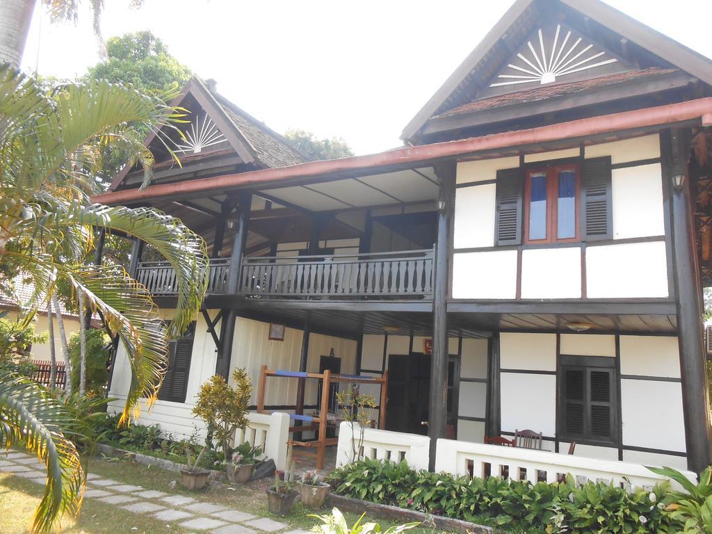 Kongmany Colonial House Hotel Muang Không Exterior foto