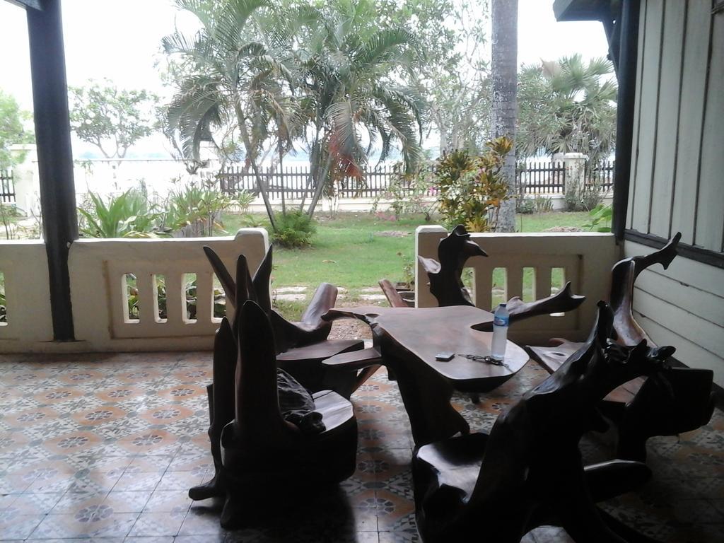 Kongmany Colonial House Hotel Muang Không Exterior foto